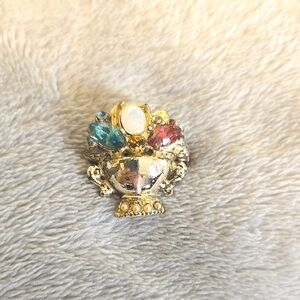 #121 Vintage Gold and Multicolor Gemstone Brooch